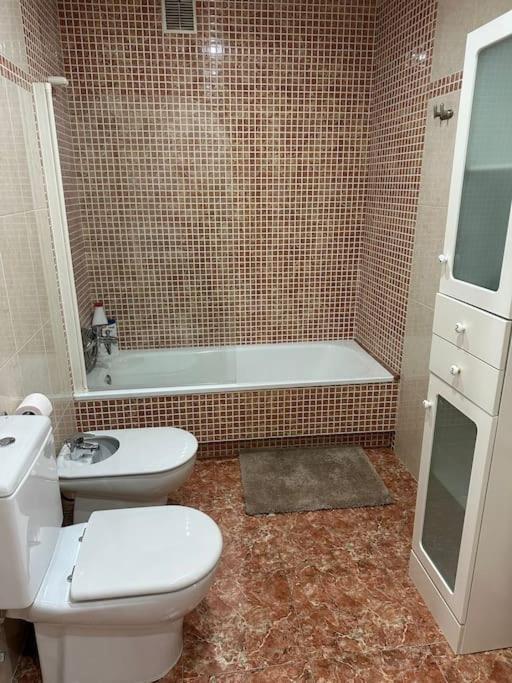 Increible Duplex En Lugo Apartment ภายนอก รูปภาพ